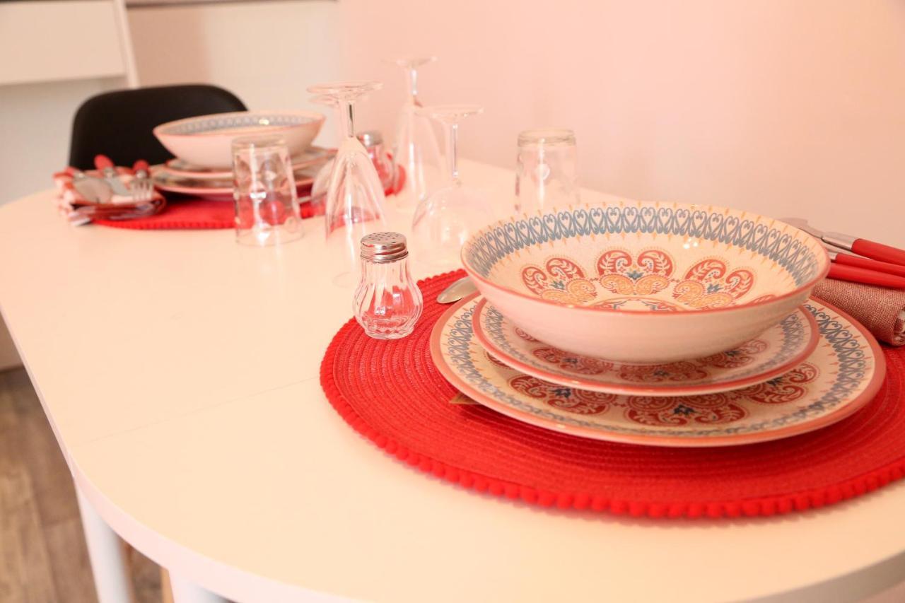 Saturne Apartment แซ็ง-ก็องแต็ง ภายนอก รูปภาพ