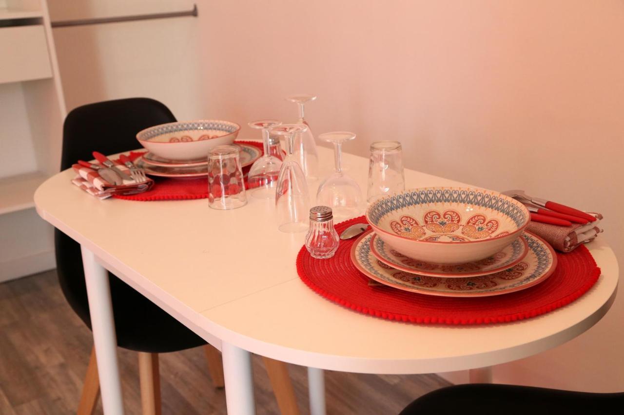 Saturne Apartment แซ็ง-ก็องแต็ง ภายนอก รูปภาพ